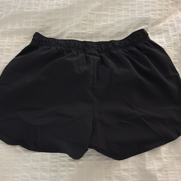 Gymshark women’s running short, high waist, black, worn once, size S - Picture 6 of 6